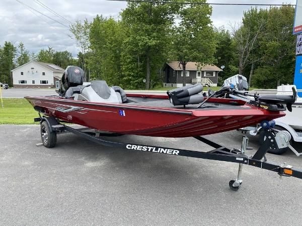 The Best 5 Bass Boats for Beginners in 2024